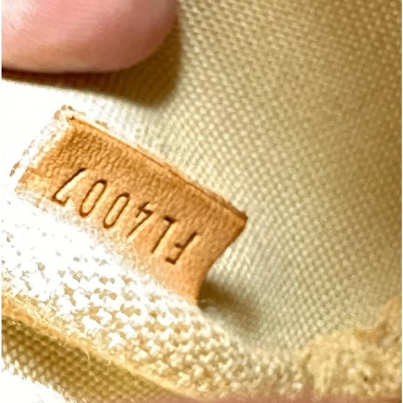 Louis Vuitton Azur Mini Pochette accessories Clutch Wristlet Pouch - Picture 7 of 16